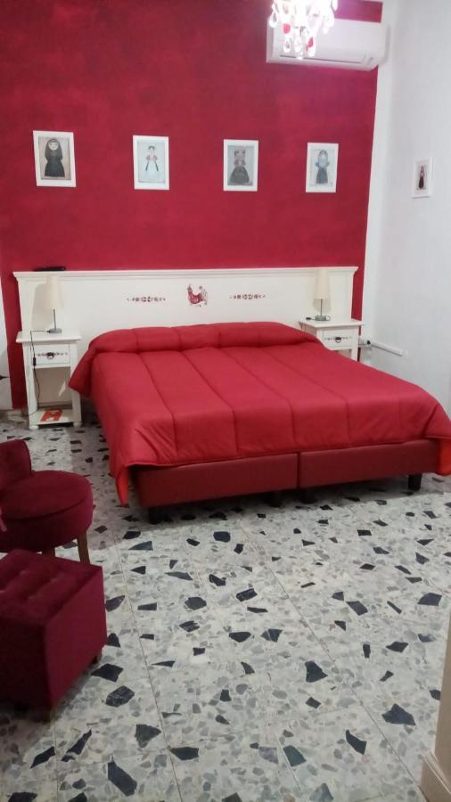Sa Rosa E Su Trapperi Bed & Breakfast Oschiri Exterior photo