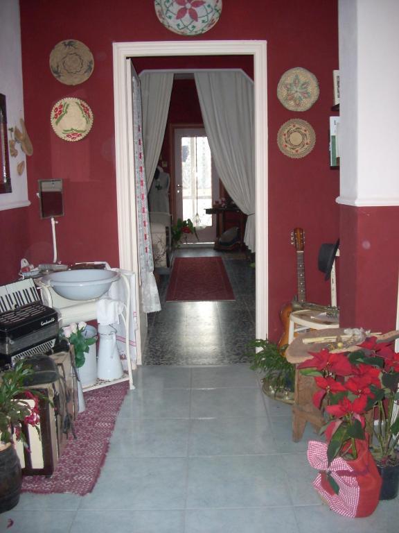 Sa Rosa E Su Trapperi Bed & Breakfast Oschiri Exterior photo
